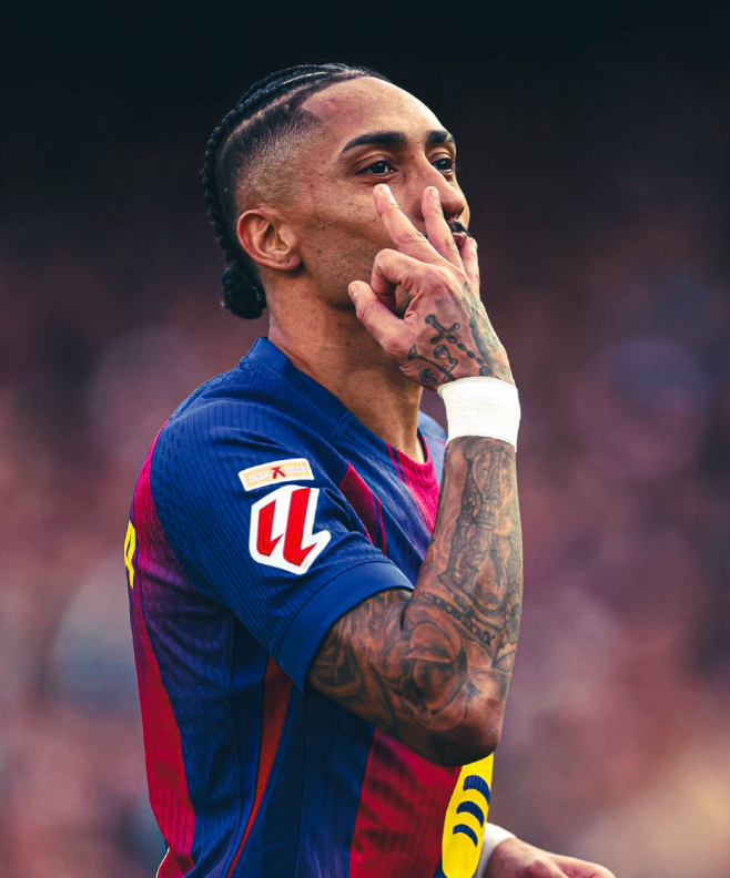 体育直播吧-拉菲尼亚帽子戏法，巴萨5-2复仇塞维利亚，主场14连胜造西甲神迹